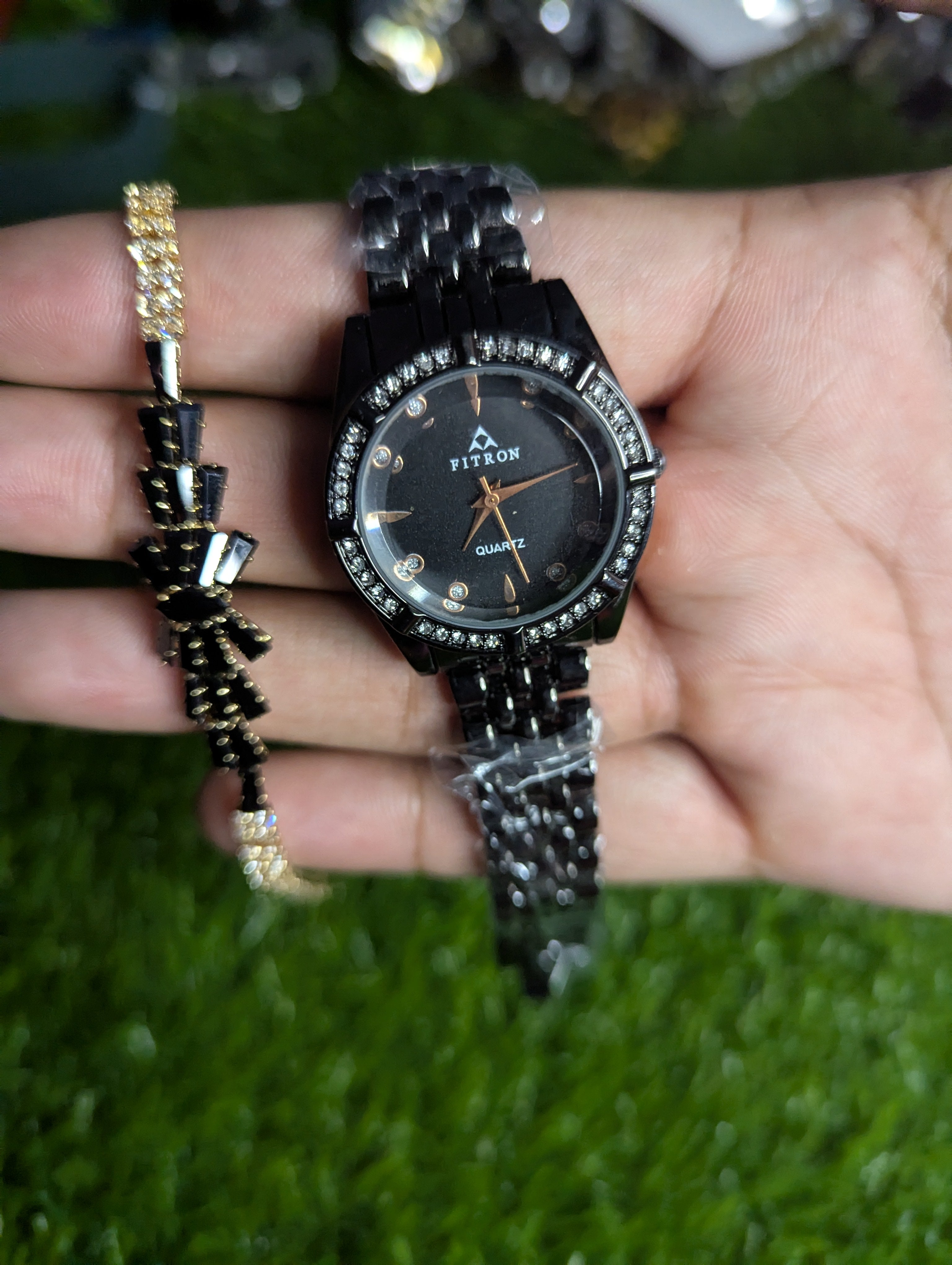 Best Fitron Watch For Girl Stainless Steel with Breslate